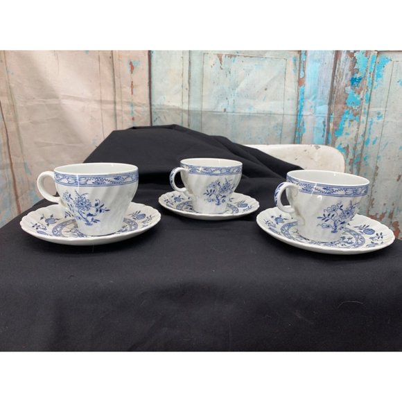 3 Wood & Sons England , ironStone Old Staffordshire Cup and Saucers - Picture 4 of 8